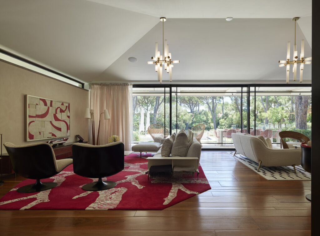 Harmonious Living Space with Indoor–Outdoor Flow — Saint-Tropez Villa Luxury villa interior design South of France — living area with natural materials